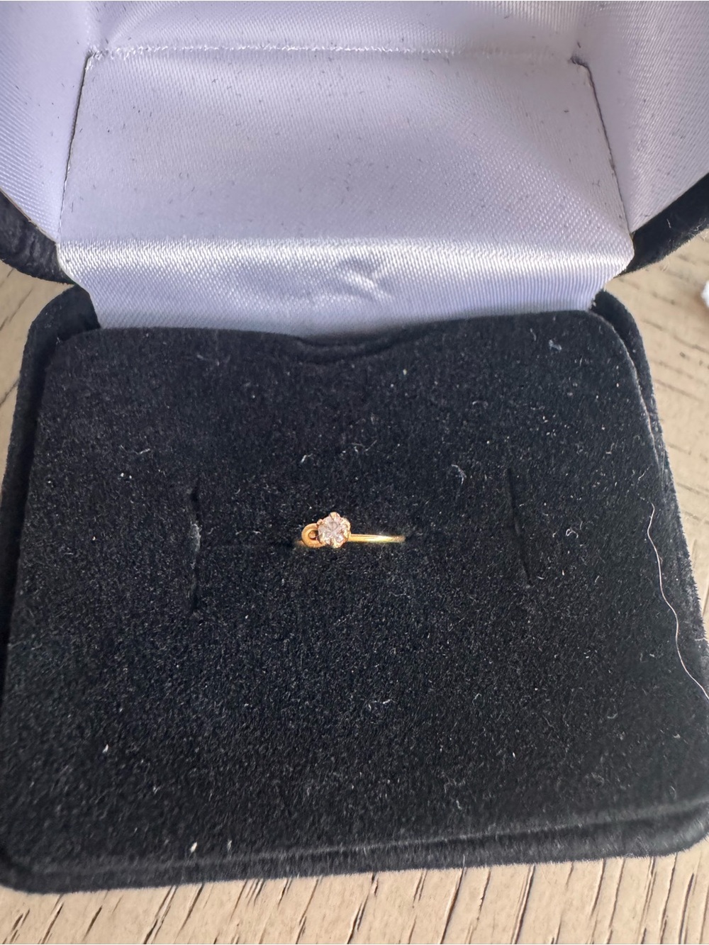 18k Nose Ring